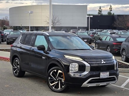 2024 Mitsubishi Outlander Phev SEL SUV