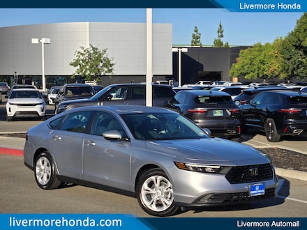 2025 Honda Accord LX Sedan