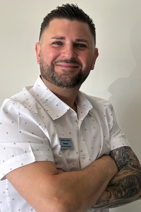 Staff member Daniel Oliveira from 1fb2bb7af948