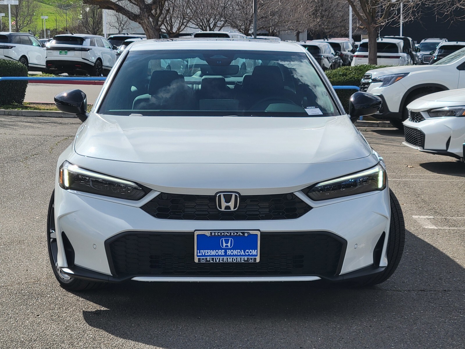2025 Honda Civic Hybrid Sport Touring photo 2