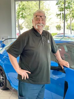 Staff member Mike W. from e717be96773e