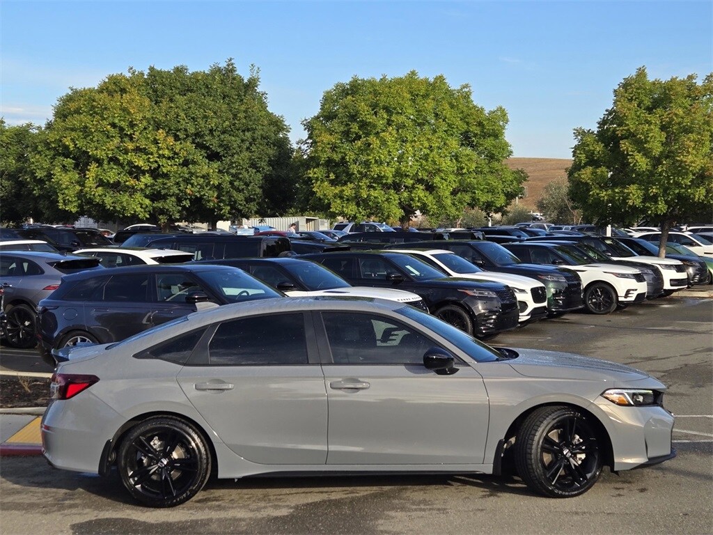 2025 Honda Civic Si photo 3