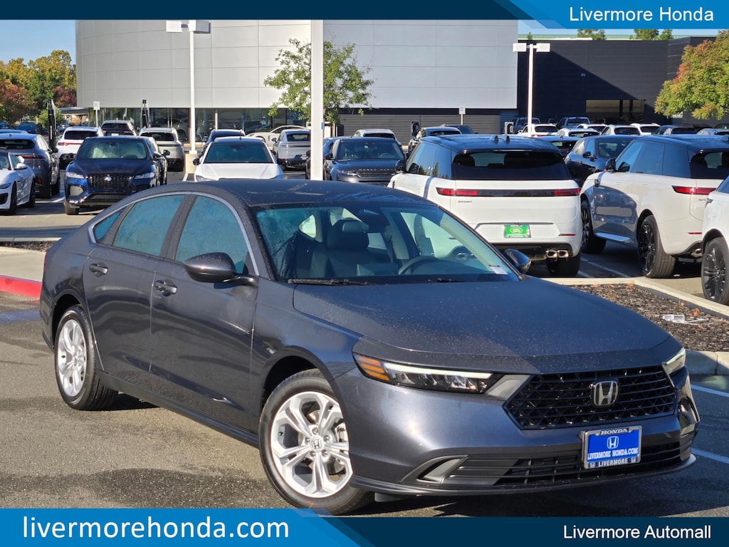 New 2025 Honda Accord LX Sedan