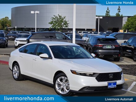 2025 Honda Accord LX Sedan