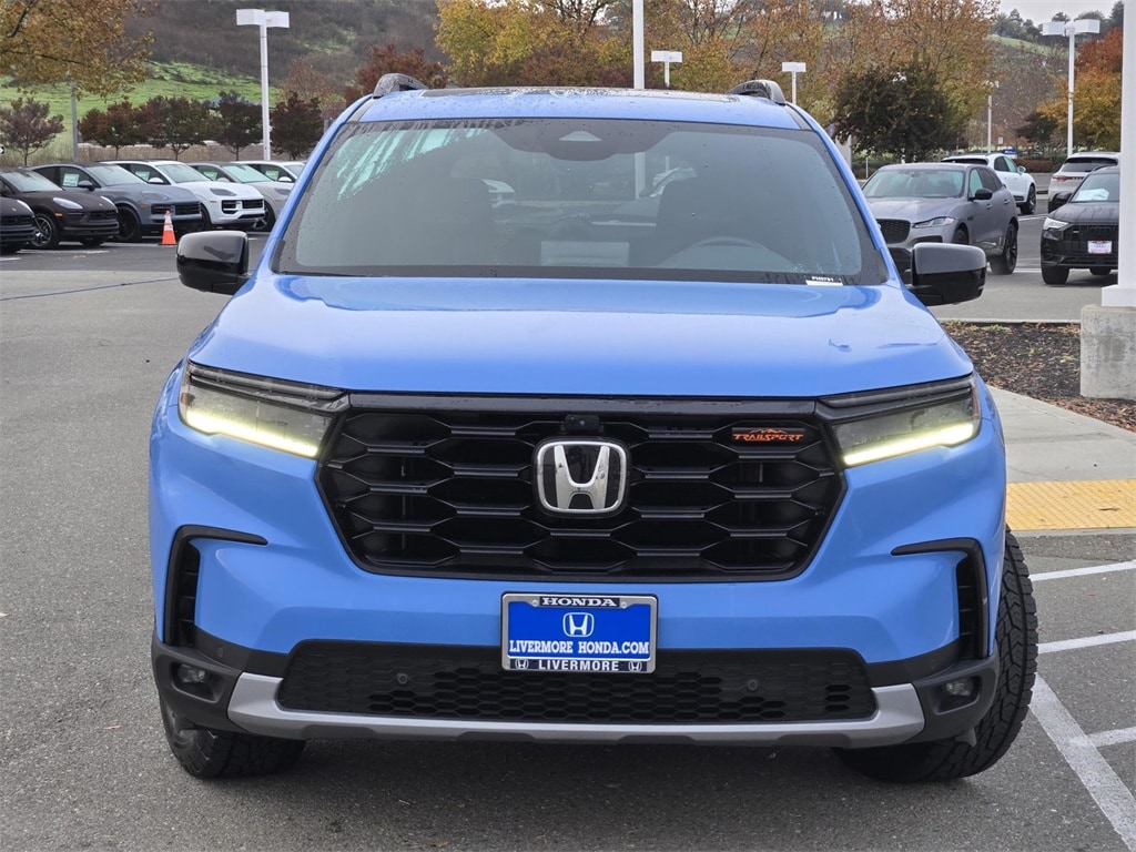 Certified 2025 Honda Pilot TrailSport SUV