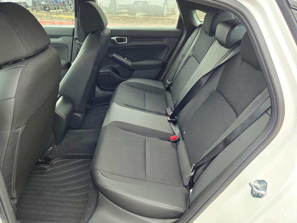 2026 Honda Civic Hatchback Sport - Photo 10