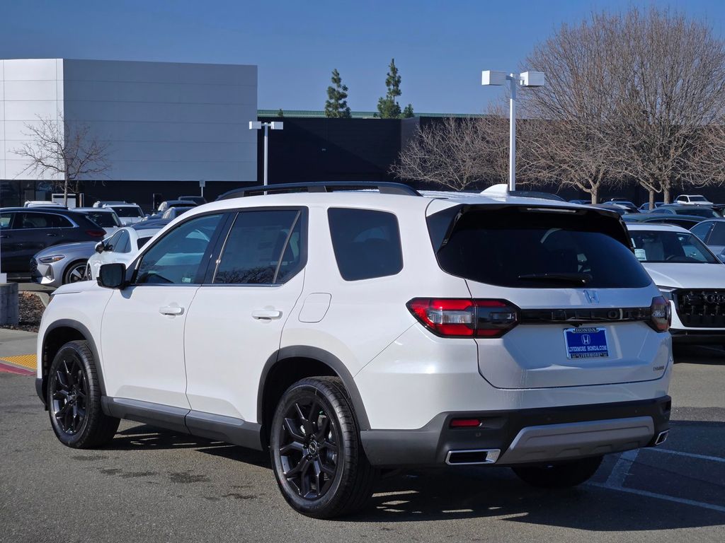2025 Honda Pilot Touring - Photo 6
