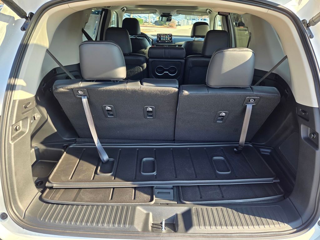 2025 Honda Pilot Touring - Photo 27