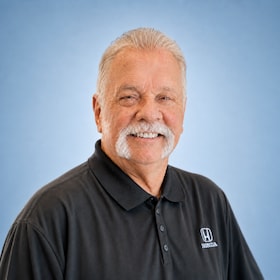 Staff member Mike Wyatt from e717be96773e