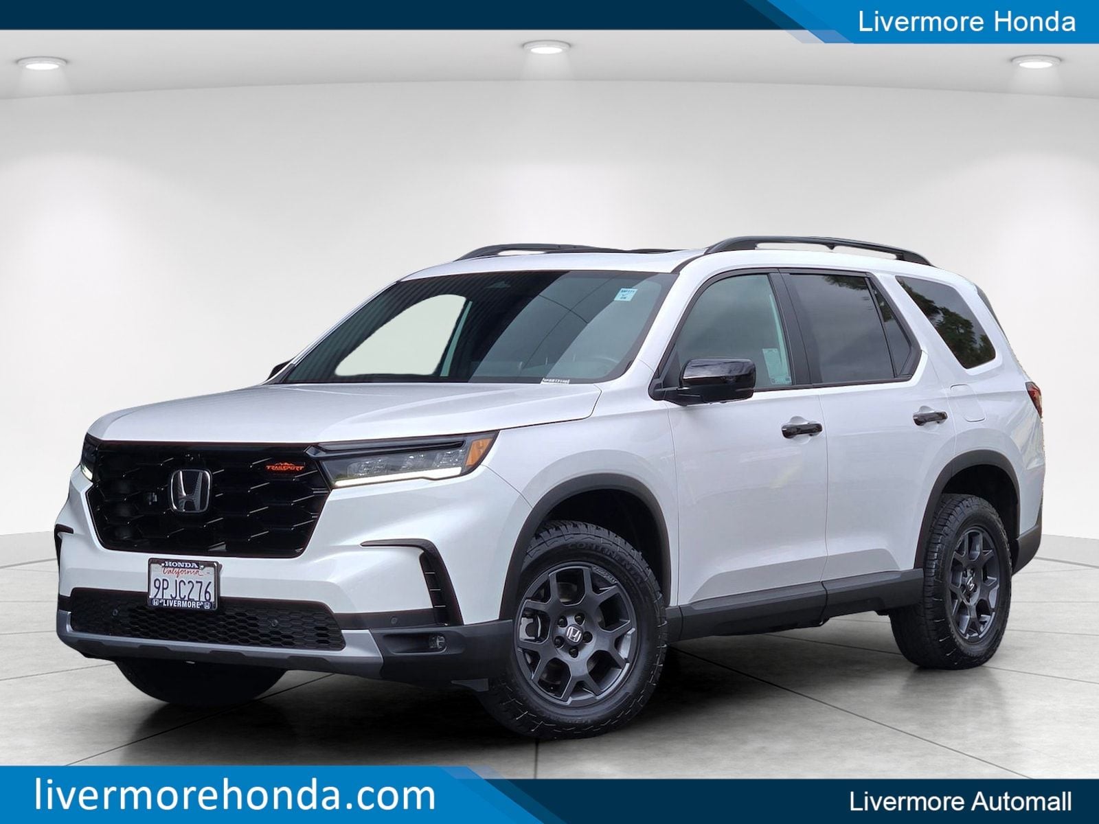 2025 Honda Pilot TrailSport AWD's photo