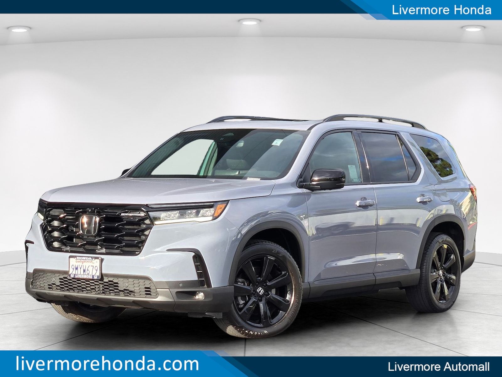 2025 Honda Pilot Black Edition AWD's photo