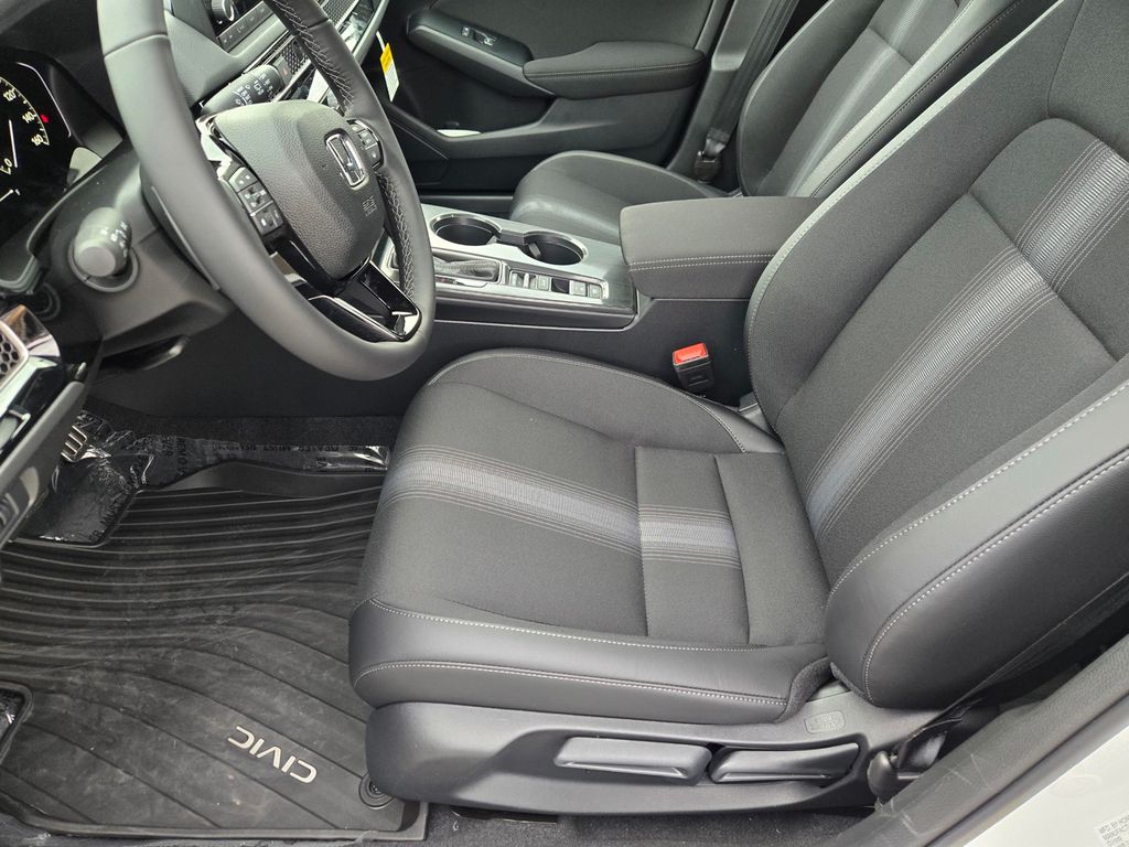 2026 Honda Civic Hatchback Sport - Photo 24