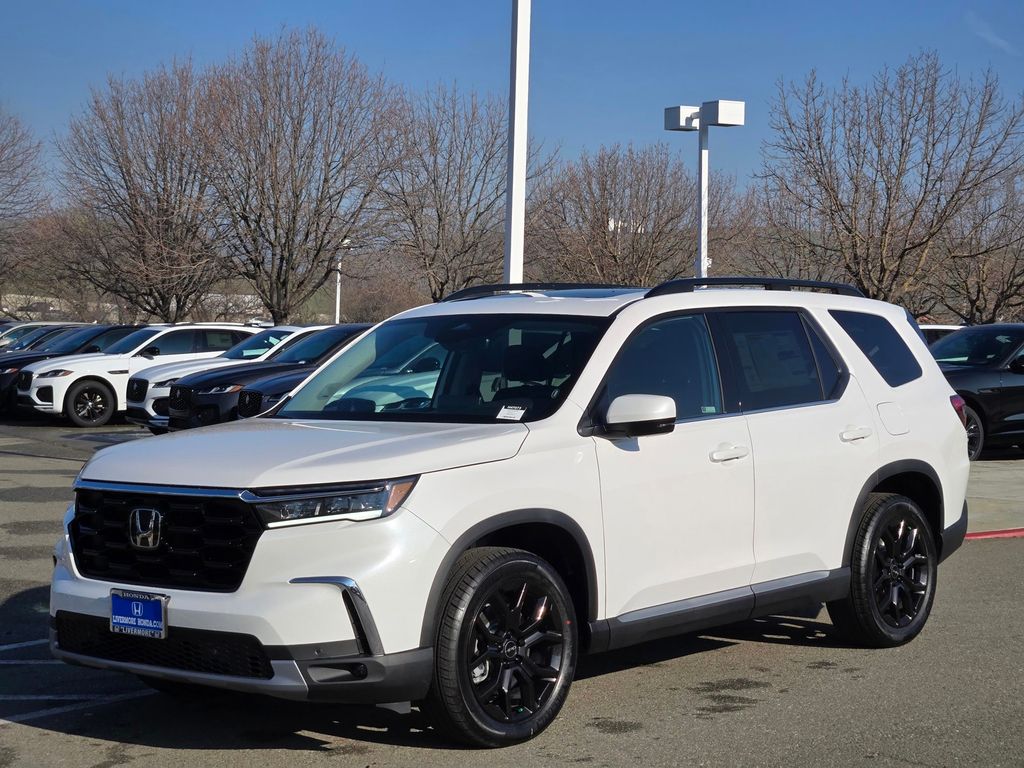 2025 Honda Pilot Touring - Photo 8
