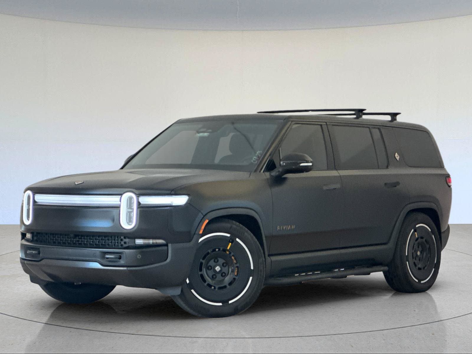 2025 Rivian R1S