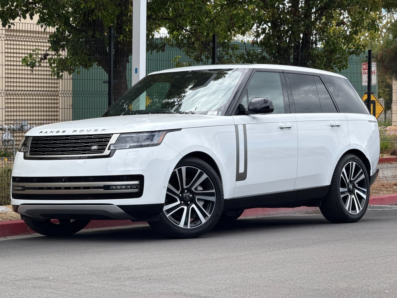 2023 Land Rover Range Rover