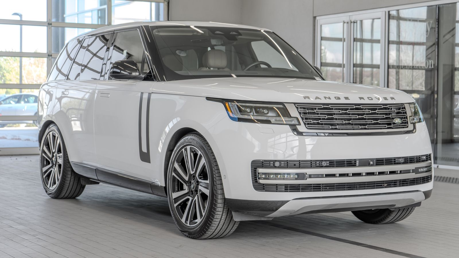 2023 Land Rover Range Rover