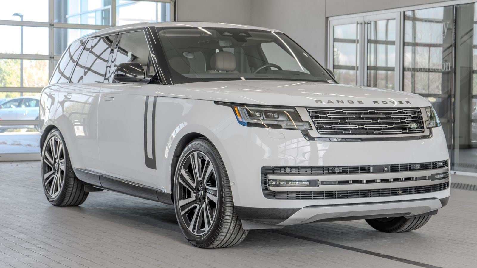 2023 Land Rover Range Rover