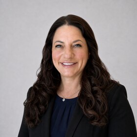 Staff member Lauren Eisenberg from 8327a9ca5c0d