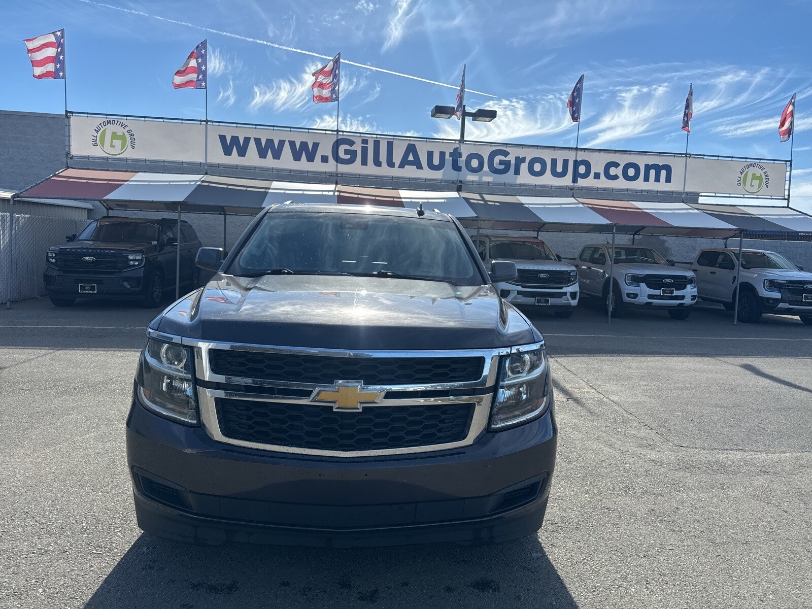 2018 Chevrolet Tahoe LT photo 3