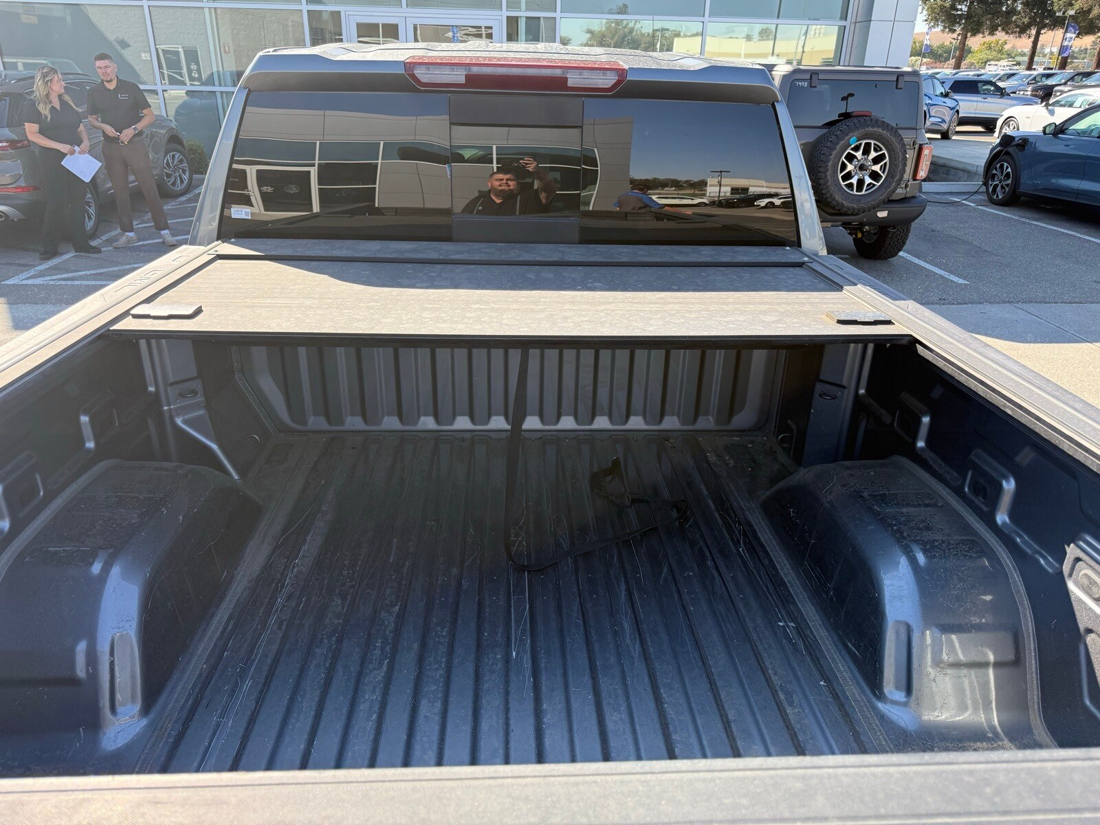 2020 Gmc Sierra 1500 SLT photo 4
