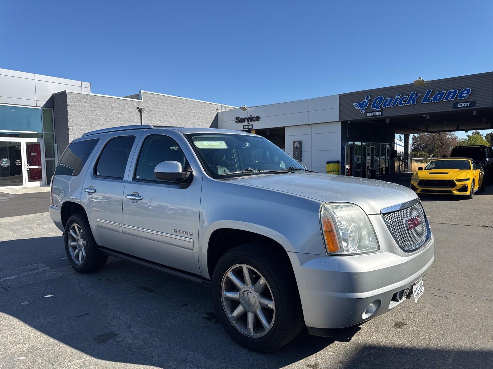 2012 Gmc Yukon Denali photo 4