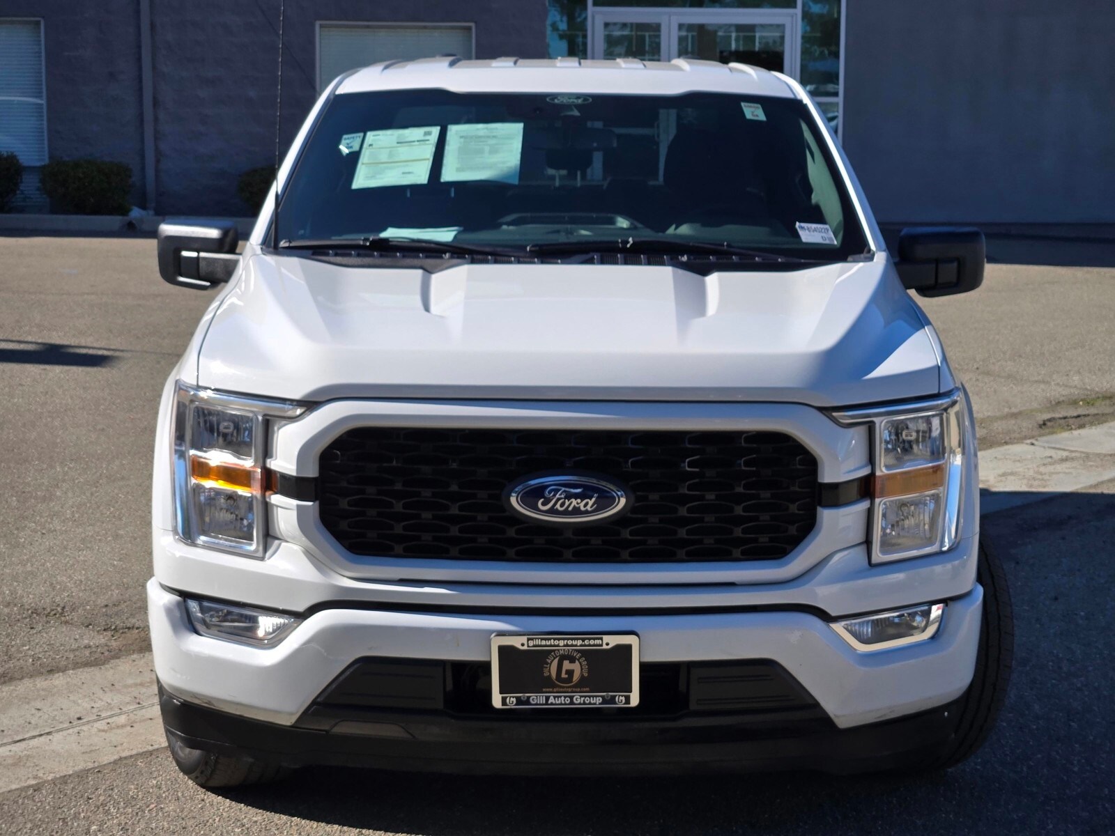 2021 Ford F-150 XL photo 2