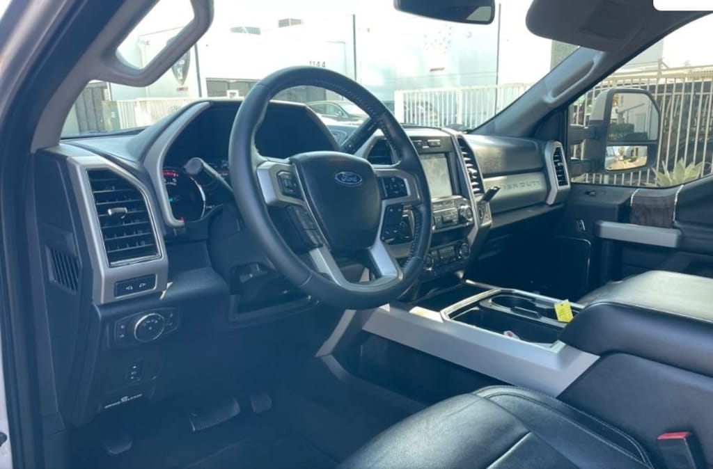 Used 2019 Ford F-250SD Lariat Truck