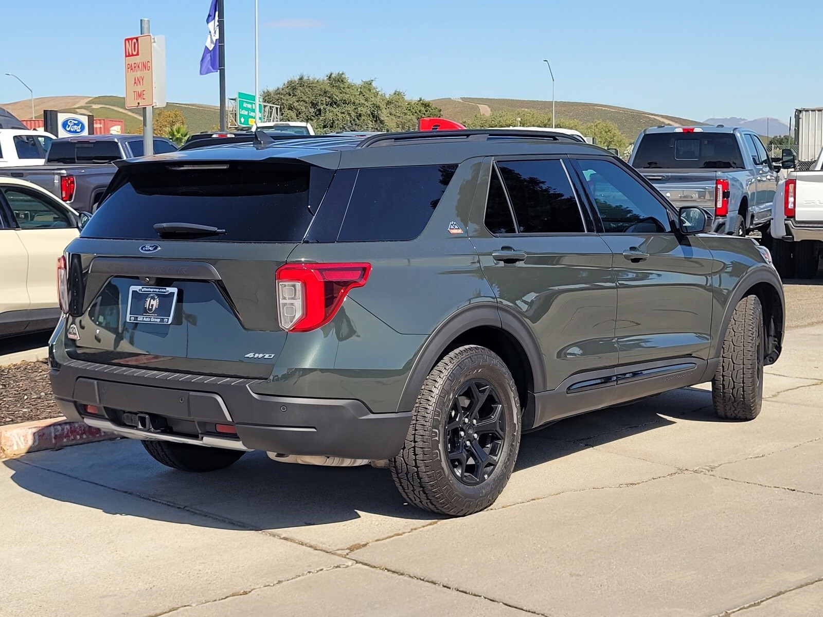 2023 Ford Explorer Timberline photo 2