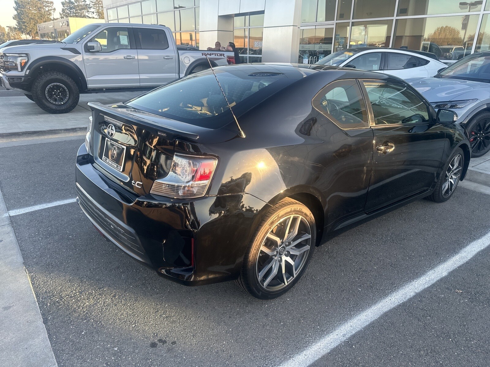 2014 Scion tC Base photo 4