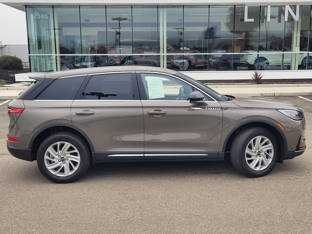 Used 2025 Lincoln Corsair Premiere SUV