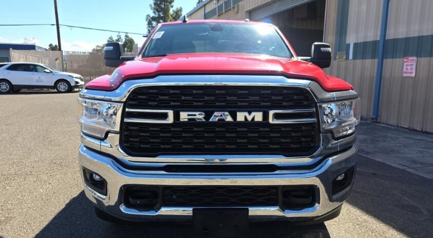 2024 Ram 2500 Big Horn photo 2