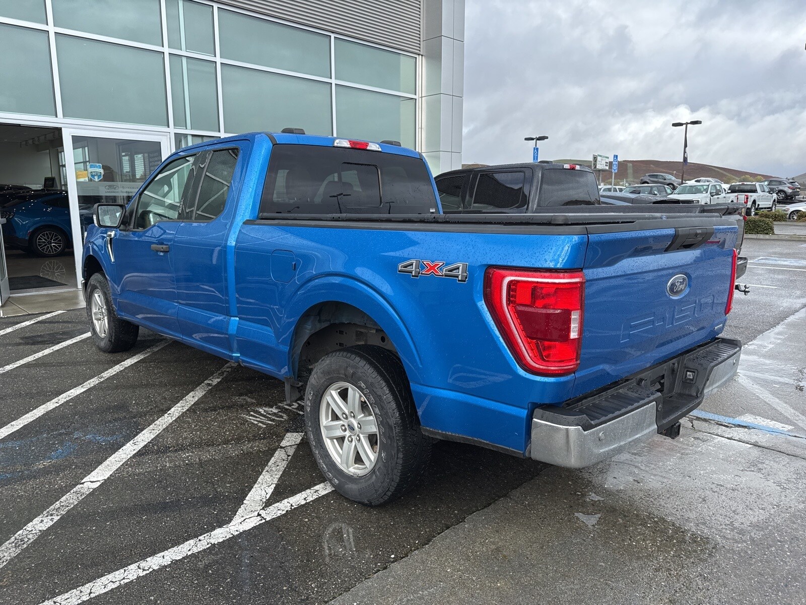 2021 Ford F-150 XLT photo 3