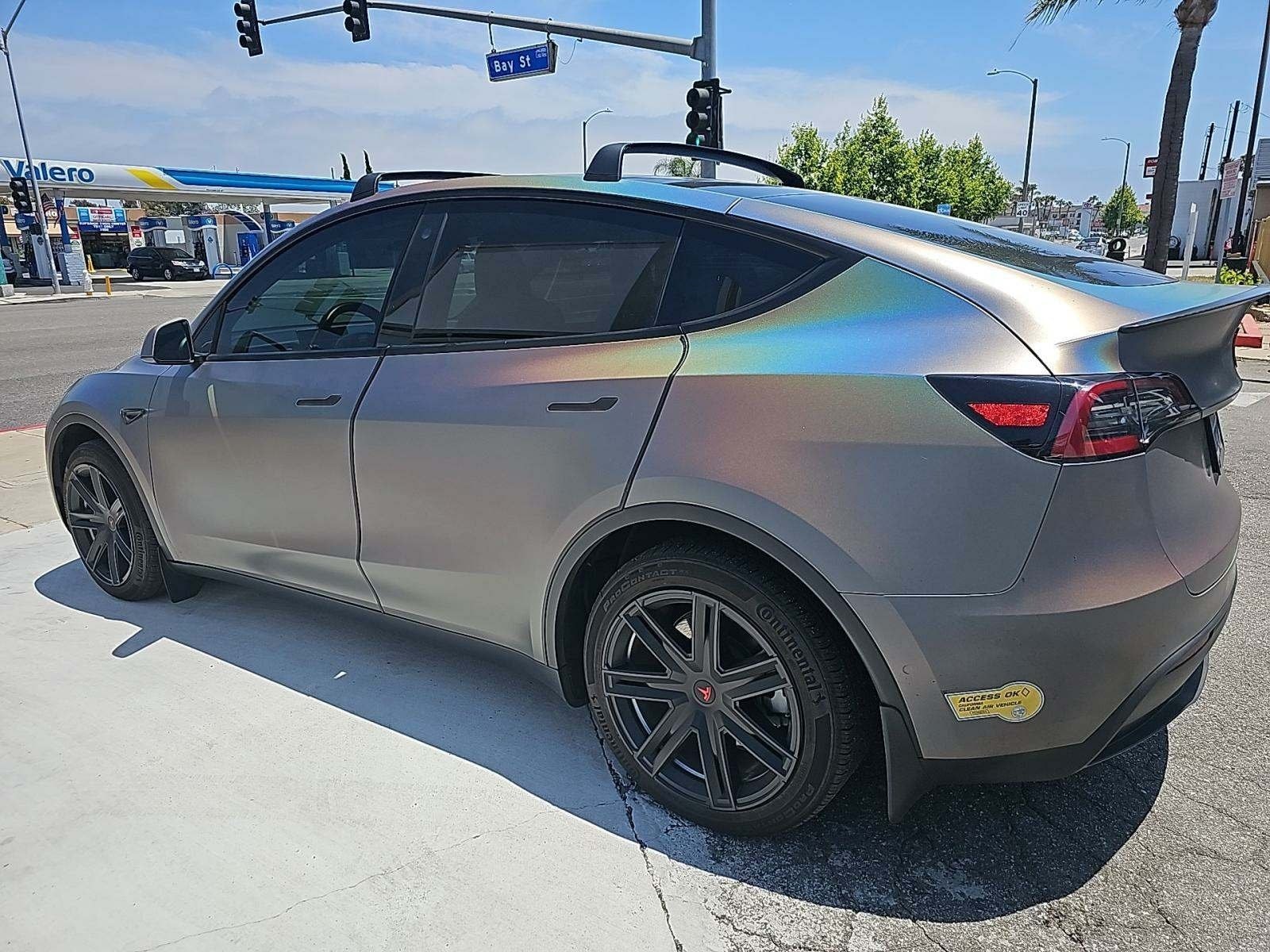 Used 2021 Tesla Model Y Long Range with VIN 5YJYGDEE5MF302322 for sale in Northfield, Minnesota