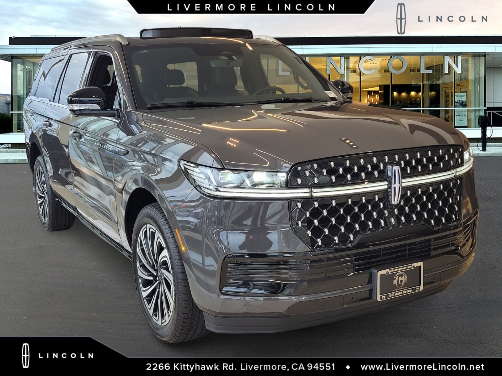 2025 Lincoln Navigator Black Label L's photo