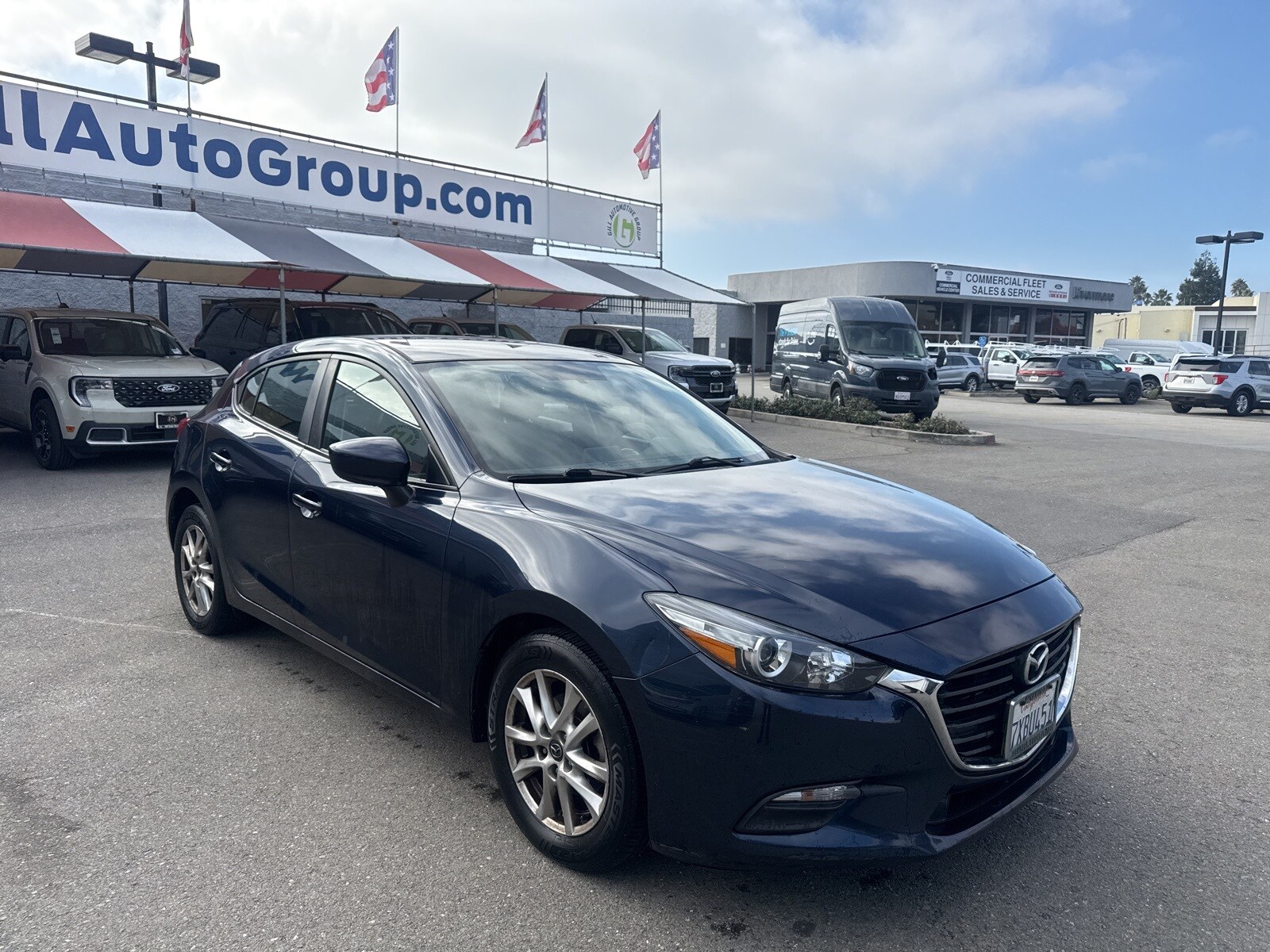 2017 Mazda Mazda3 Sport Hatchback photo 2