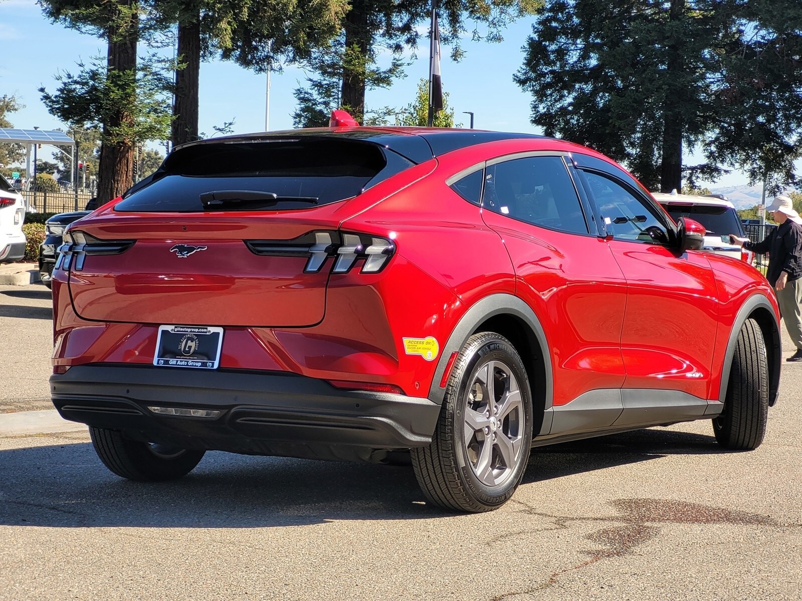 2022 Ford Mustang Mach-E Select photo 4