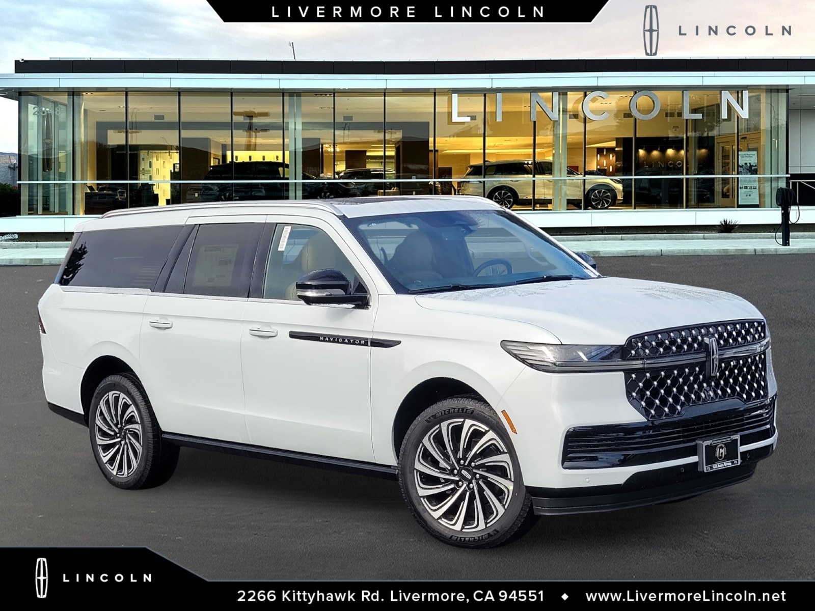 2025 Lincoln Navigator Black Label L's photo