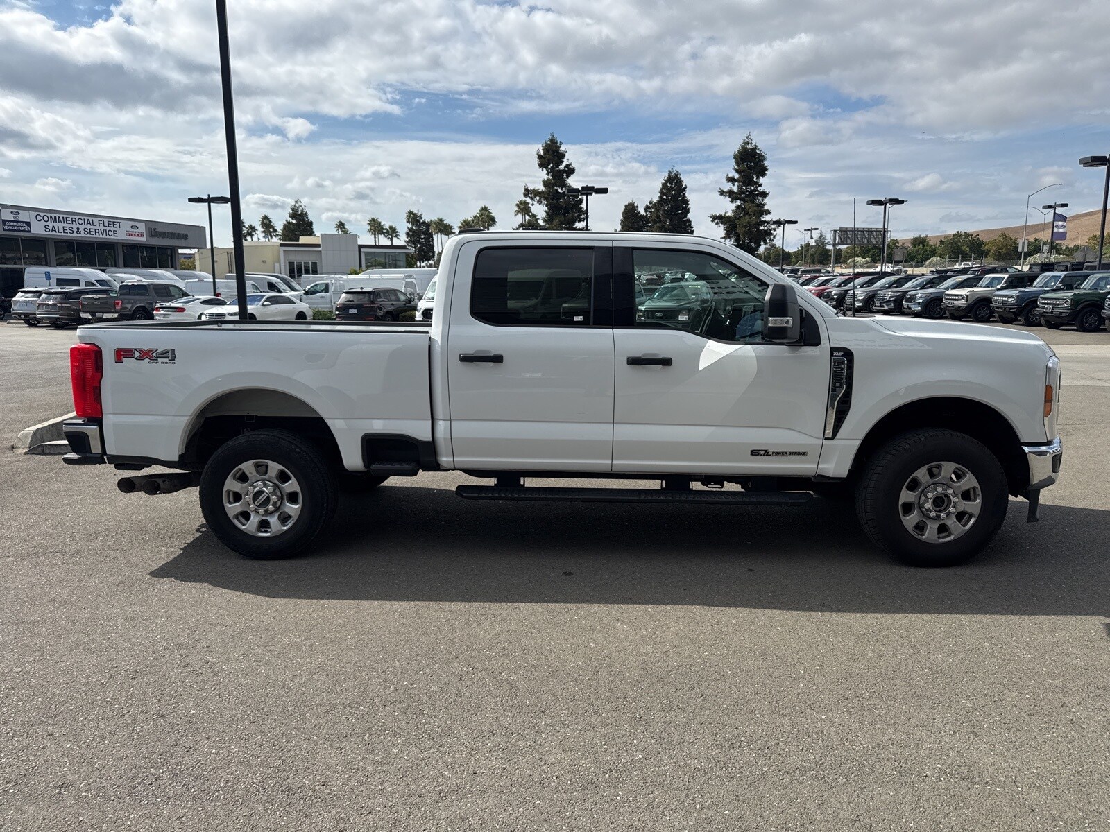 2024 Ford F-250 photo 3