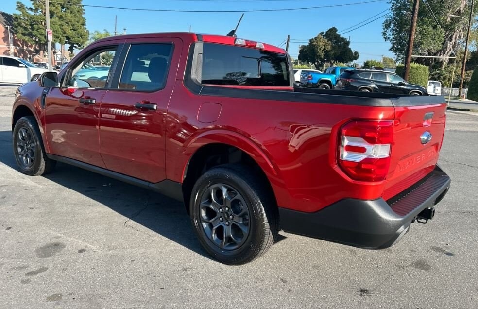 2022 Ford Maverick XLT photo 3