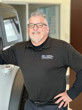 Staff member Steve Tehero from ID_fa6403