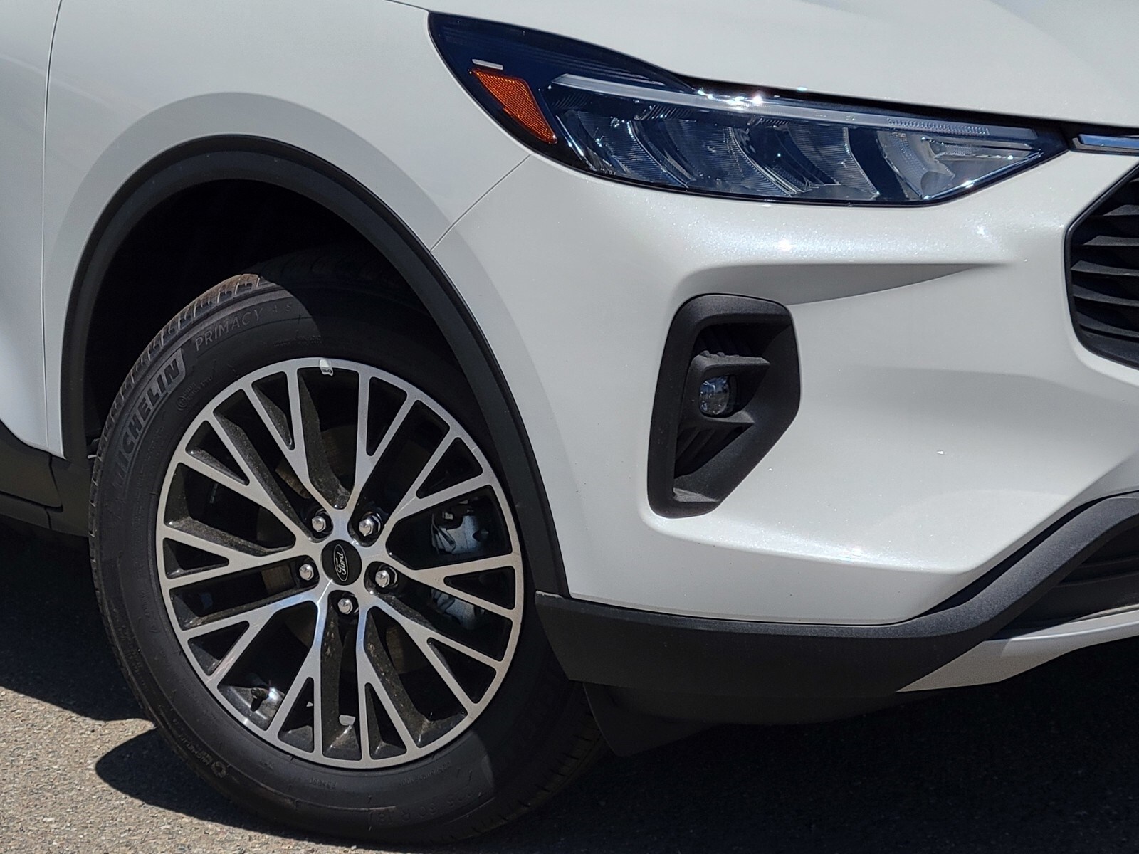 2024 Ford Escape Plug-In Hybrid Base photo 2