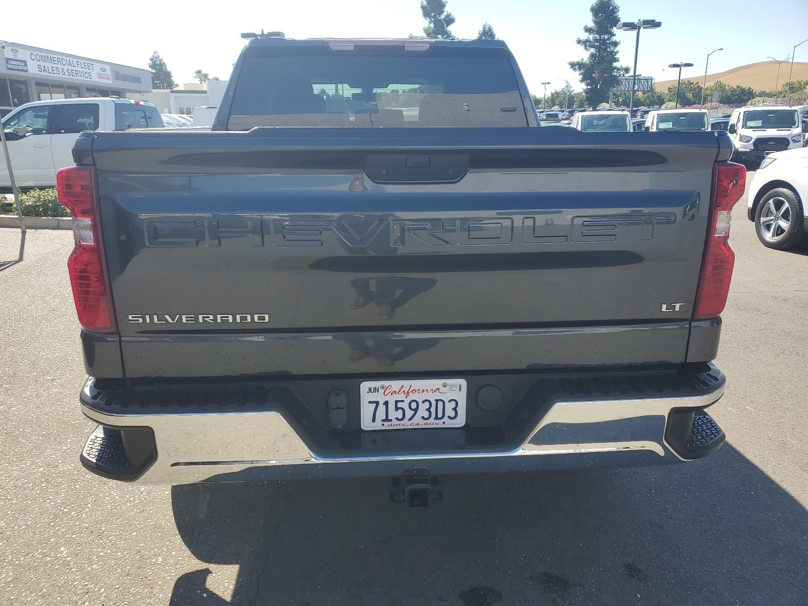 2021 Chevrolet Silverado 1500 LT photo 3