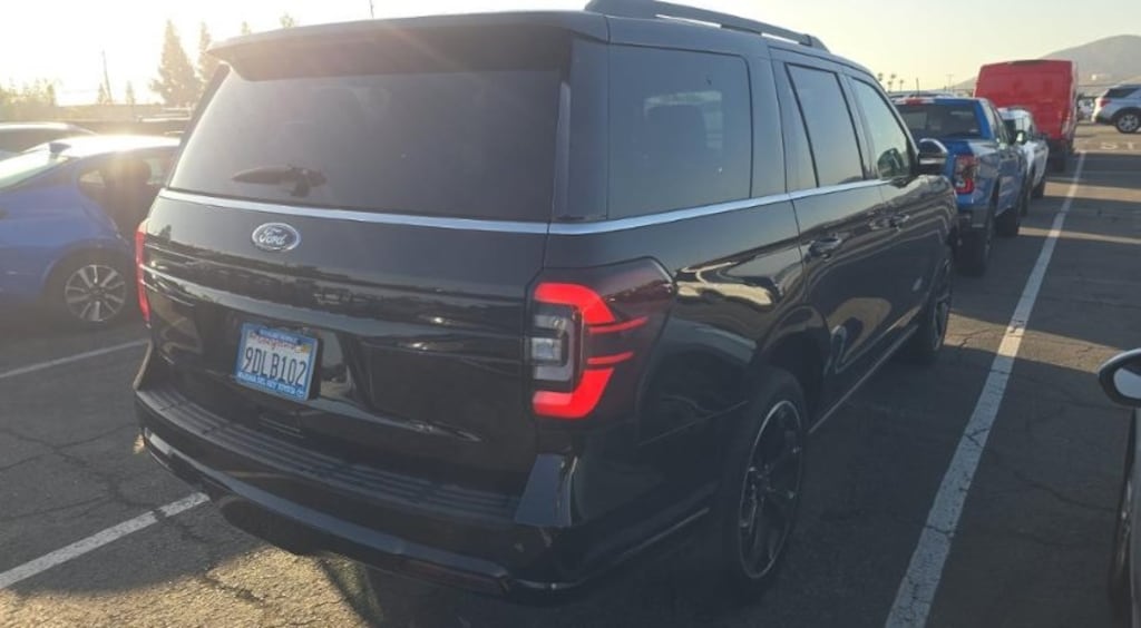 Used 2022 Ford Expedition Limited SUV