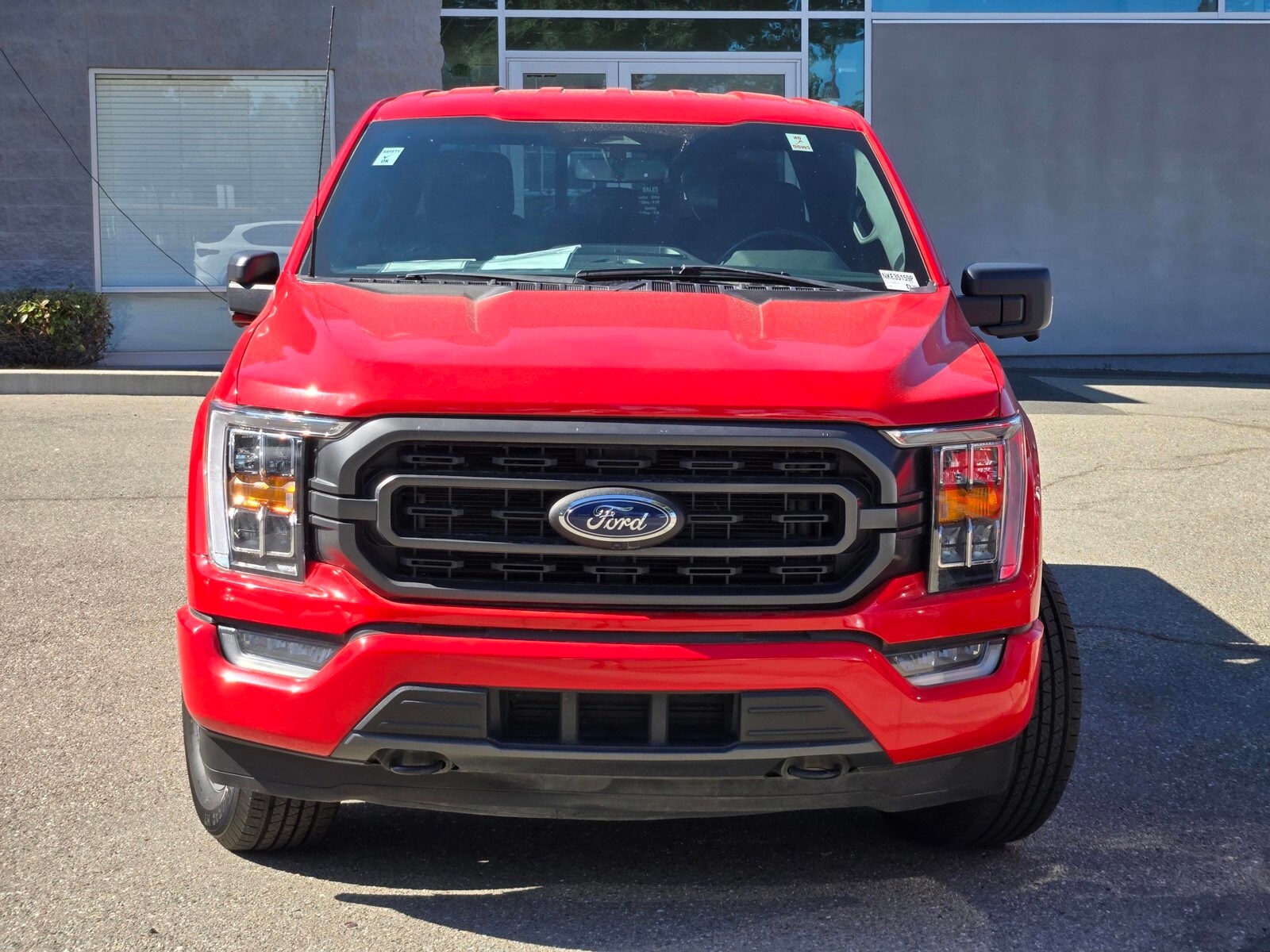 2022 Ford F-150 XLT photo 2