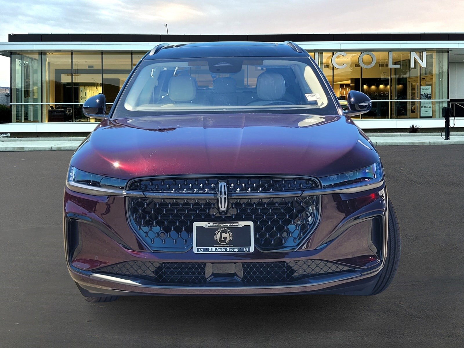 2025 Lincoln Nautilus Black Label photo 2