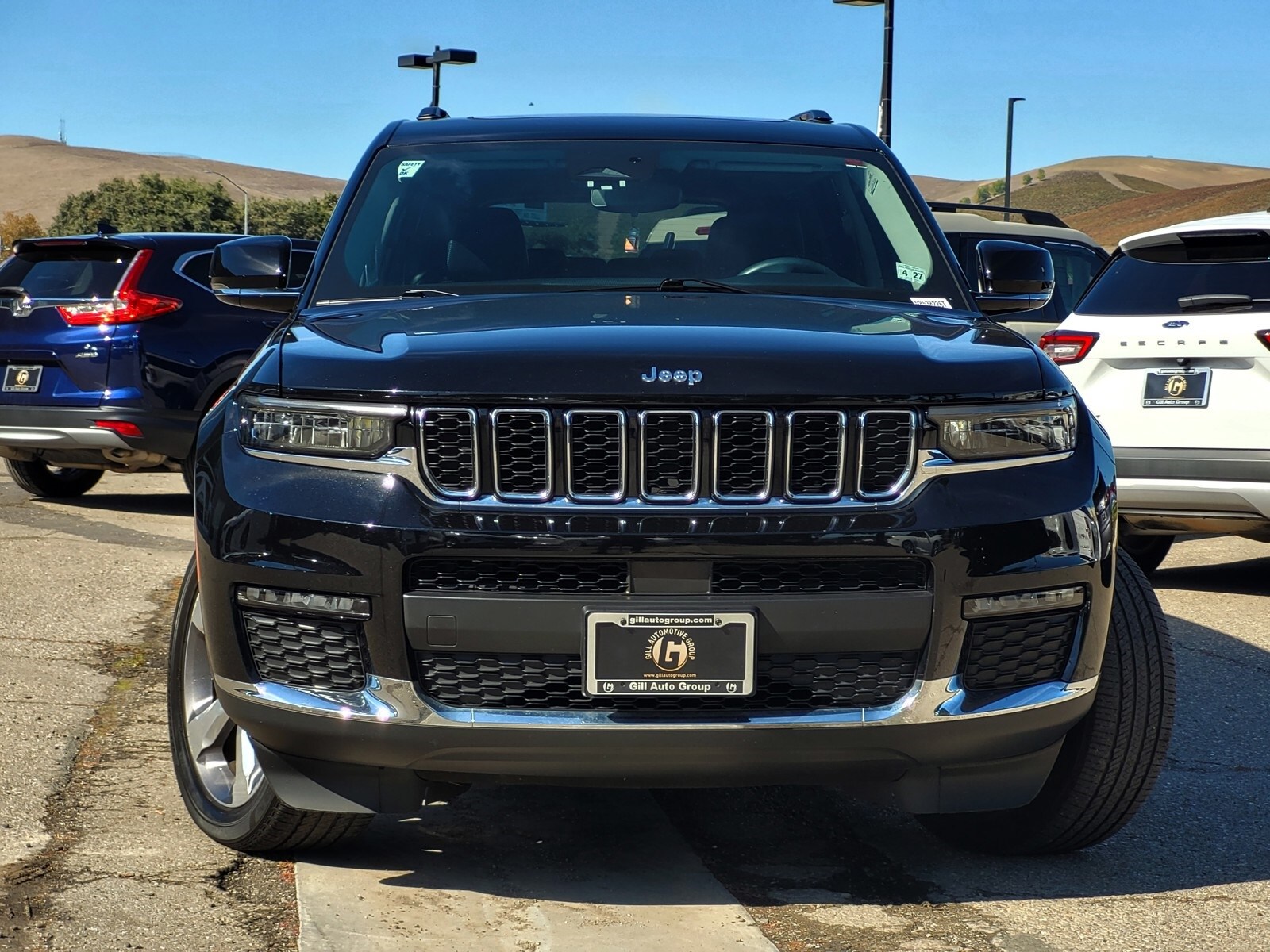 2022 Jeep Grand Cherokee Limited photo 2