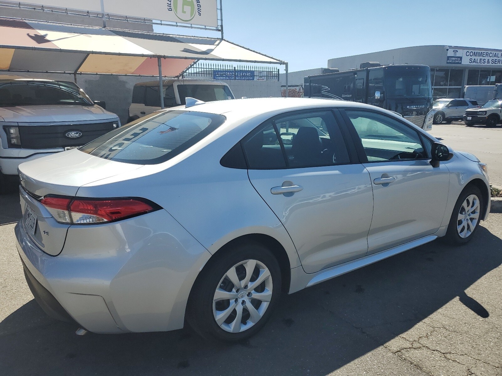 2024 Toyota Corolla LE photo 2
