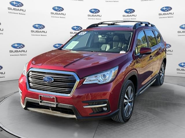 2022 Subaru Ascent Limited photo 3