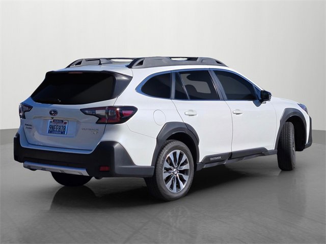 2024 Subaru Outback Limited XT photo 4