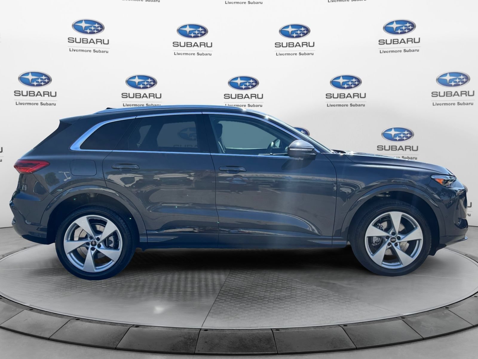 2025 Audi Q5 Premium Plus - Photo 6